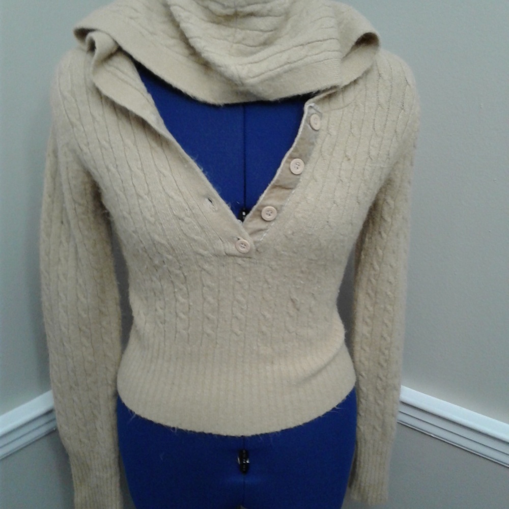 Butterscotch Pullover Hooded Sweater Aeropostale
